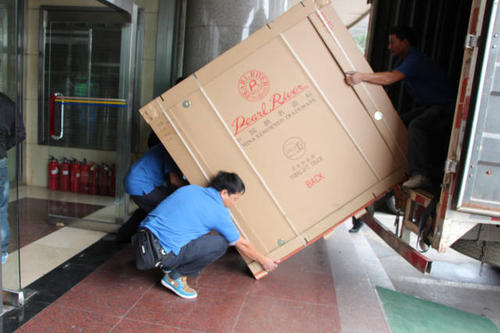 开鲁钢琴贵重工艺品无忧运